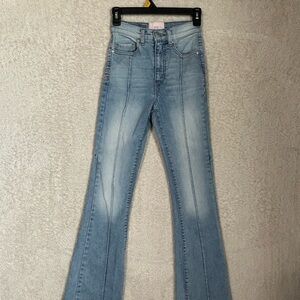 ReVice Denim Jeans 25 Venus Star Flare Blue Medium Wash. Y2K 90’s Trendy